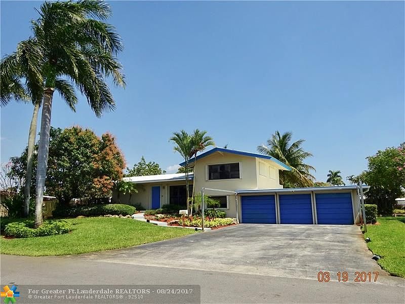 1st image of 2412 Nassau Ln