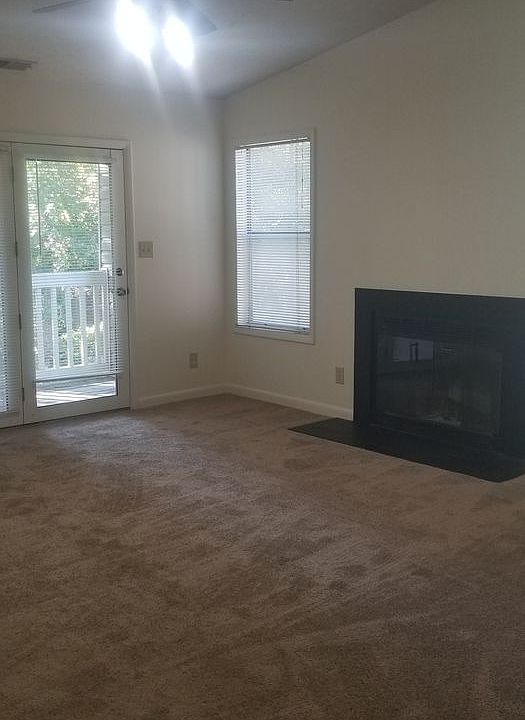 671 Bartons Landing Pl APT 8, Fayetteville, NC 28314 Zillow