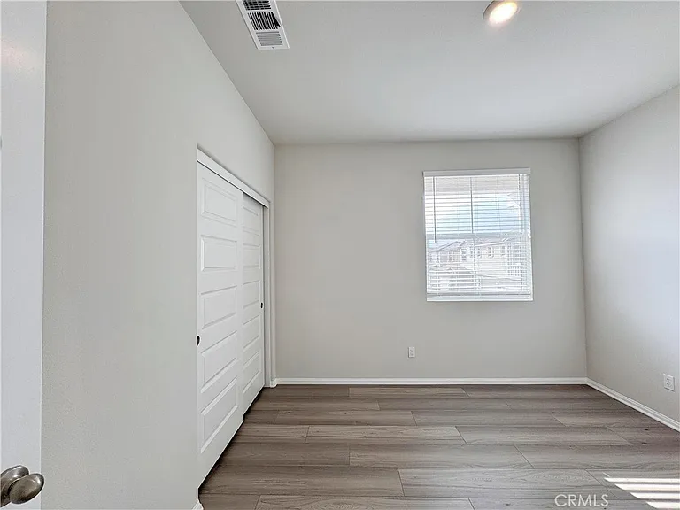 629 E Madeleine Privado — Photo 19