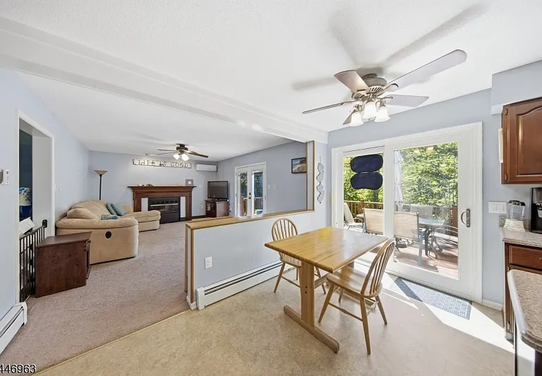 2057 Lakeside Dr W — Photo 21