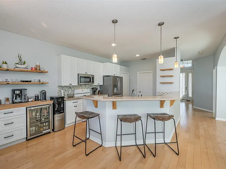 414 Barnacle Ln — Photo 8