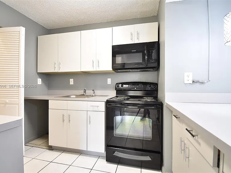 20741 NE 4th Ct #104 — Photo 8