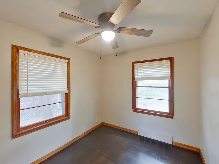 1739 S Lexington Rd — Photo 8