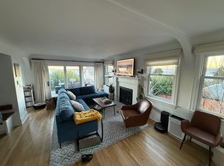 419 35th Ave S, Seattle, WA 98144