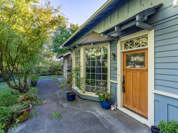 416 Oak Park Avenue, Ukiah, CA 95482