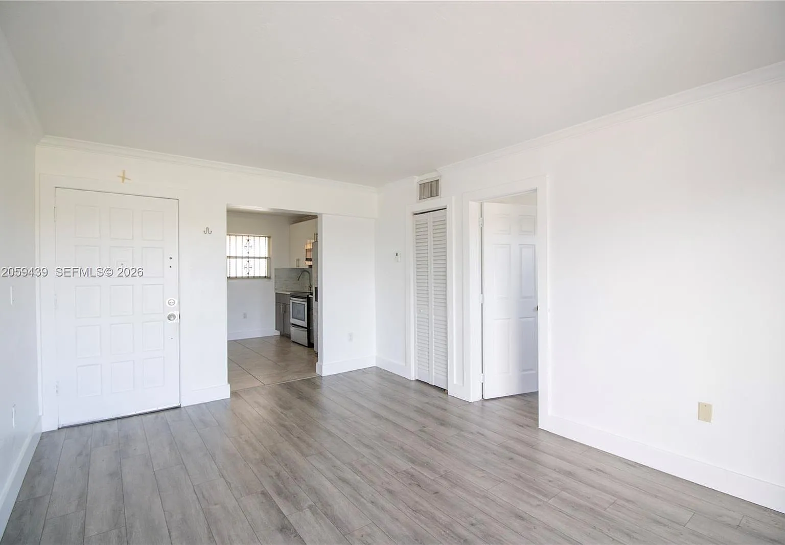 Garden Vista Condo — Photo 1