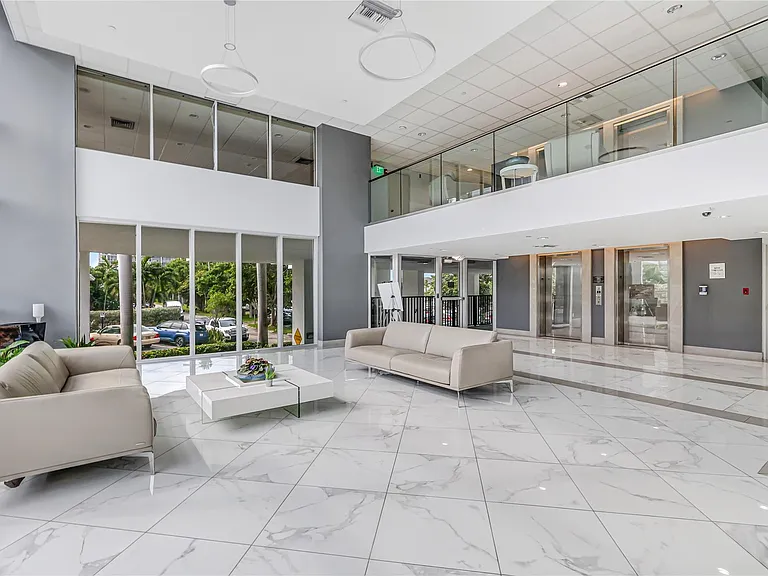 525 N Ocean Blvd #1916 — Photo 8