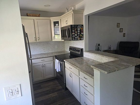 2nd image of 221 Chatham E #221-K