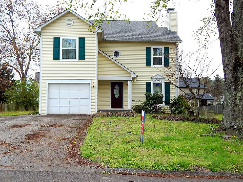 1st image of 8808 Shoreham Blvd