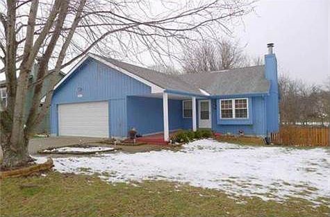 2nd image of 1834 Gates Dr W
