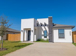 5008 Carambola Ln, Laredo, TX 78046