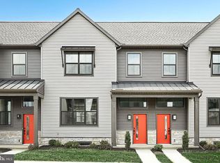 104 Madison Dr, Mechanicsburg, PA