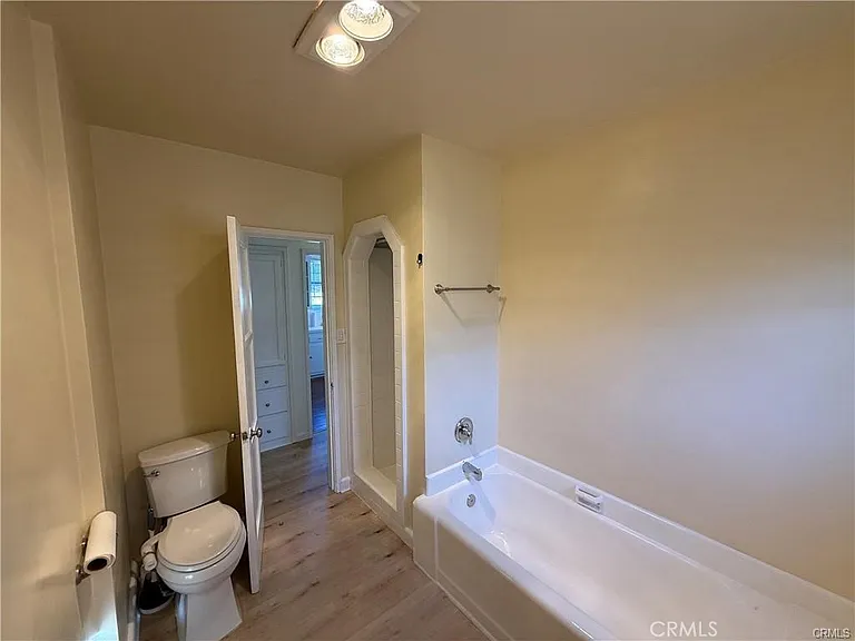 4343 Laurel Canyon Blvd — Photo 11