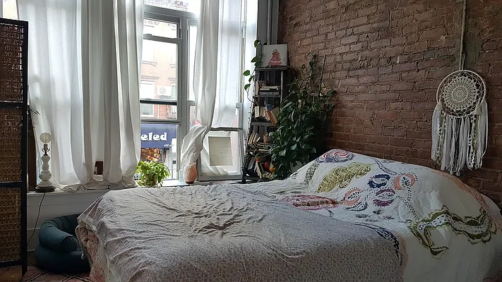 Rented by Capri Jet Realty Corp | media 31