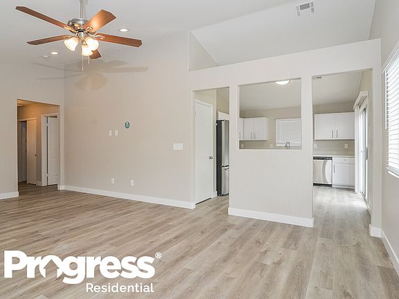 4th image of 2946 Kensington St