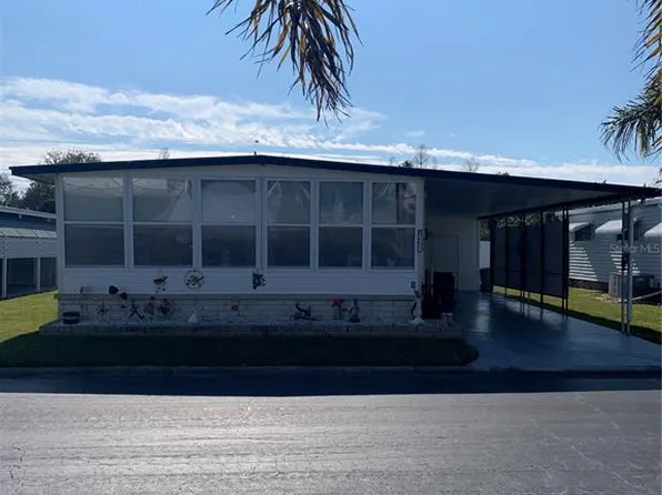 10456 Peaceful Dr, Largo, FL 33773