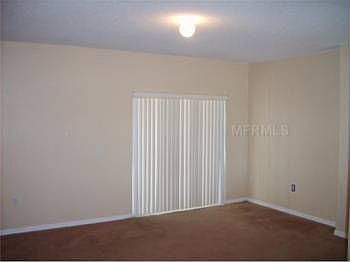 5th image of 243 Cheshire Ct