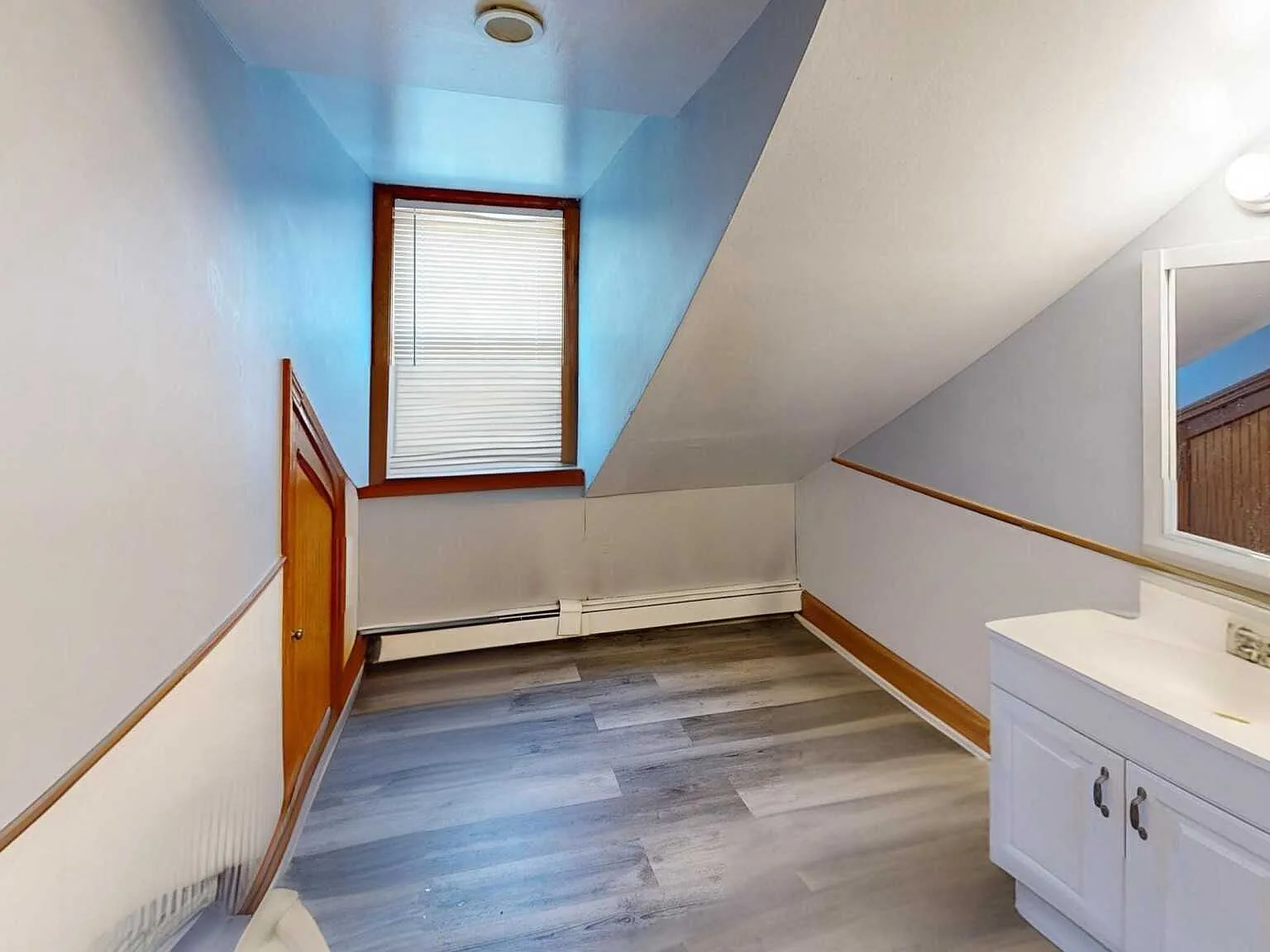 4 bed, $4,795 — Photo 3