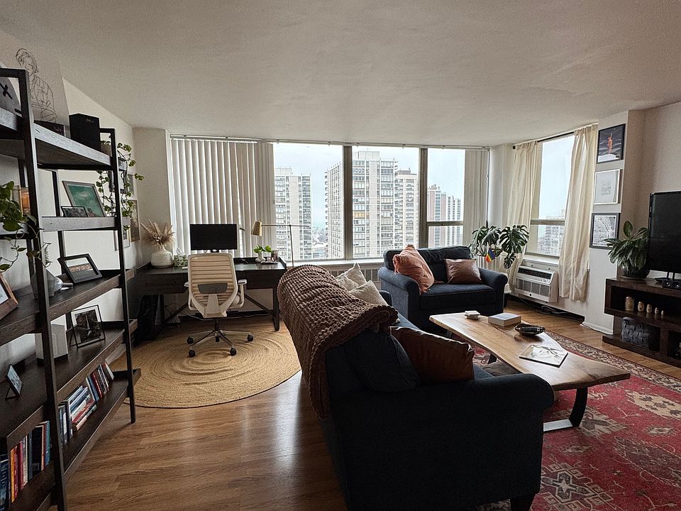 1st image of 1360 N Sandburg Ter APT 2208