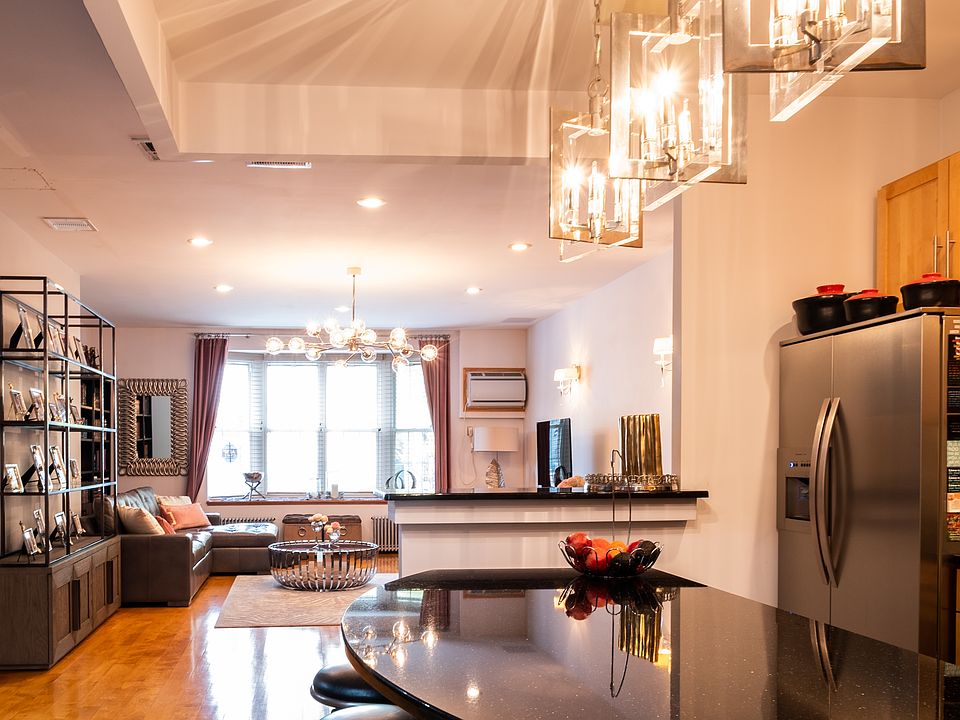 1st image of 630 Leonard St APT 1