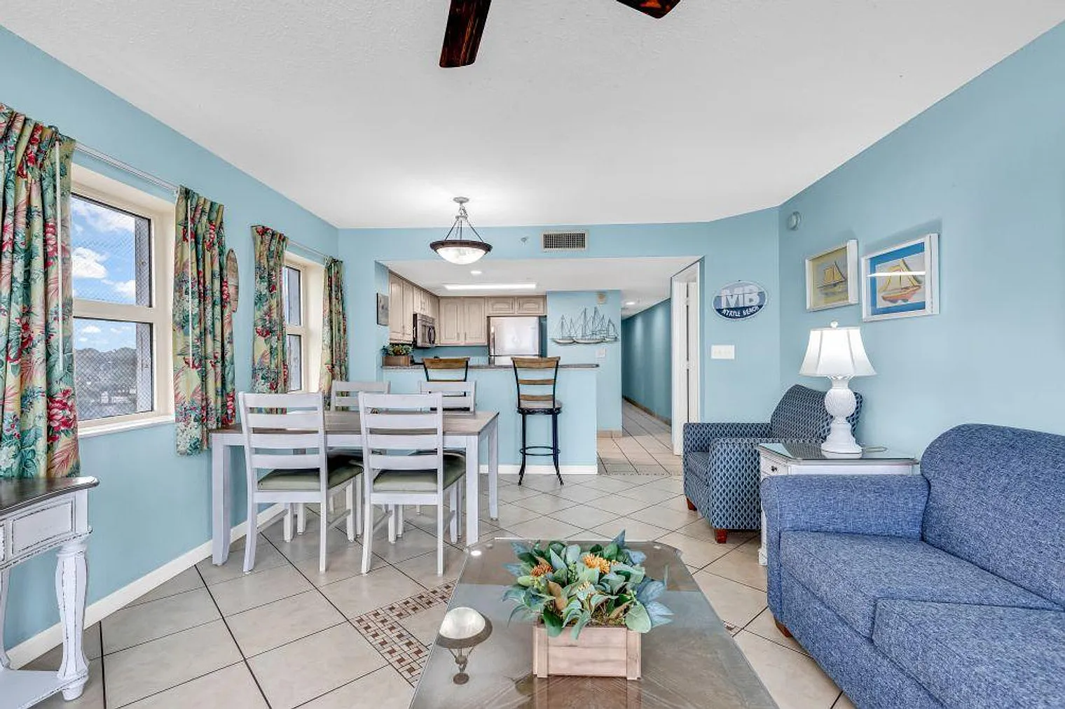 2 bed, 2.0 bath, 990 sqft, $4,548 — Photo 1