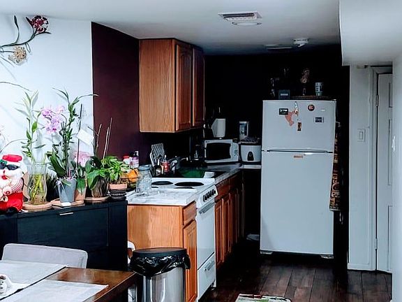 Living room / Kitchen