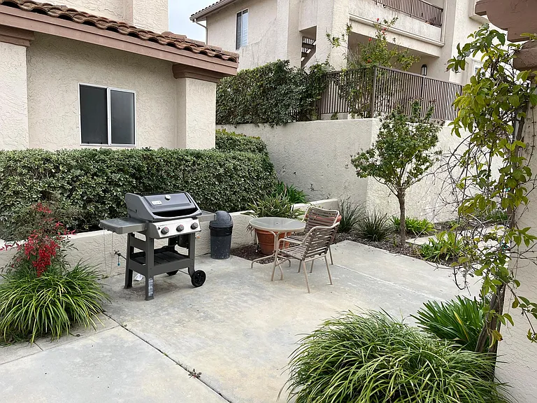 7428 Altiva Pl — Photo 18