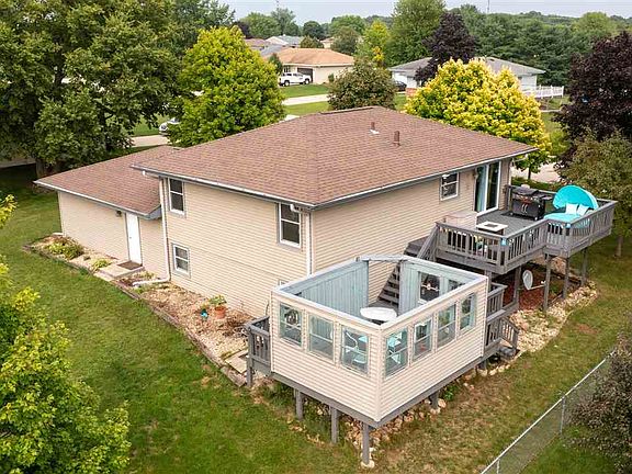 2nd image of 5360 Sunbird Dr