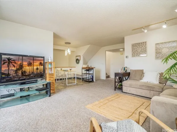 99-757 Meaala St, Aiea, HI 96701