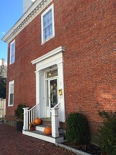 Private Entrance to Apartment
