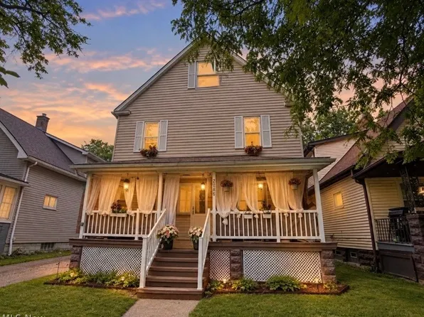 2066 Magee St, Lakewood, OH 44107