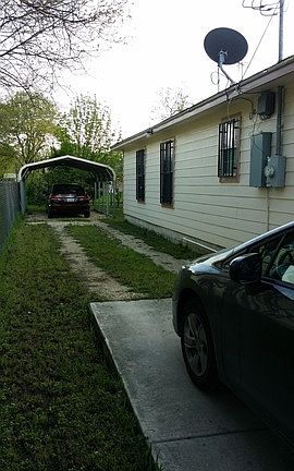 3rd image of 268 Mohawk St