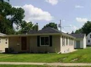 808 Forest Ave, Waterloo, IA 50702