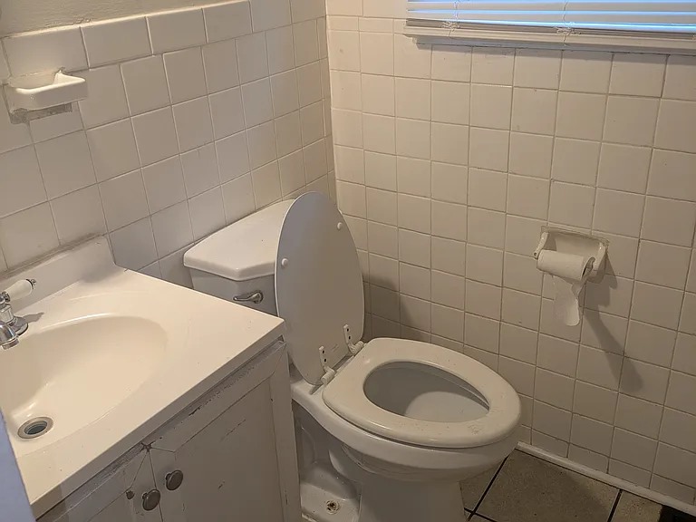914 Lake Rushin Dr — Photo 14