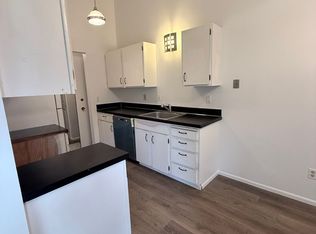 12348 33rd Ave NE APT 203, Seattle, WA 98125