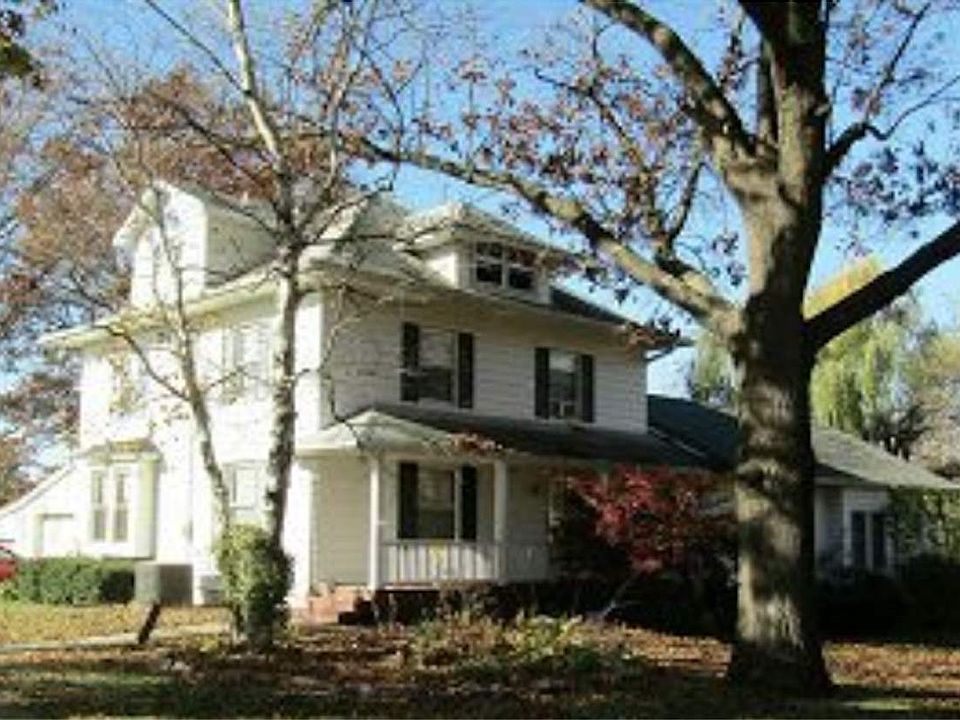 1st image of 803 N Avenue B