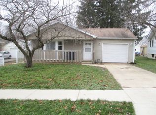 962 Cookane Ave, Elgin, IL 60120