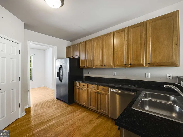 1798 Oakbrook Ln NW #8 — Photo 11