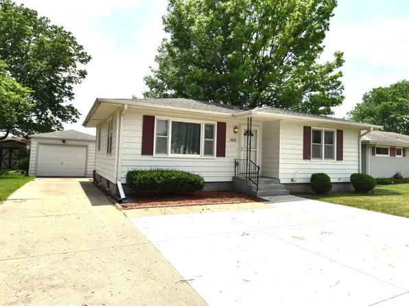 1616 1st St, Boone, IA 50036