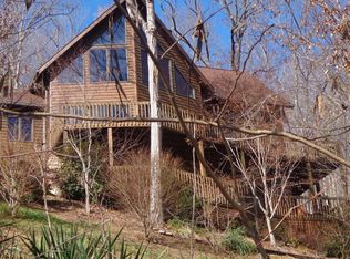 514 Norris Shores Dr, Sharps Chapel, TN 37866