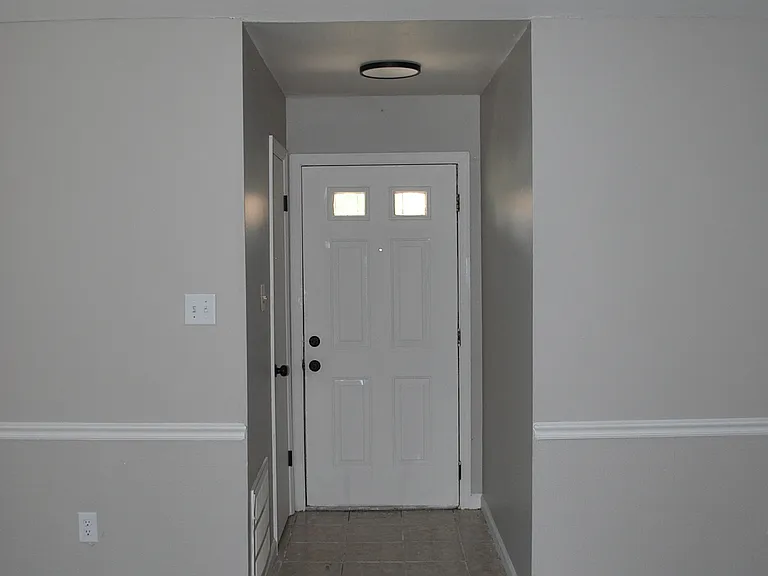 2643 Corning St — Photo 15