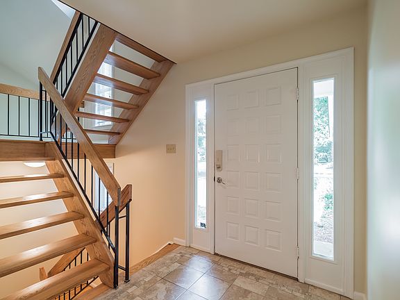 2nd image of 14525 Antigone Dr