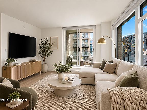 2nd image of 845 Johnson St #707