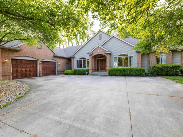 21489 Edgefield Ct, Bristol, IN 46507