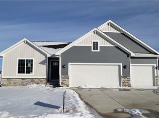 1021 Lost Lake Dr, Polk City, IA 50226