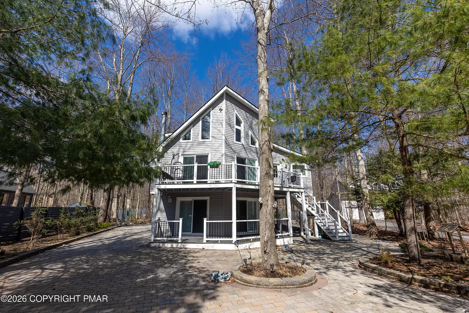 419 Quaker Ct photo 1