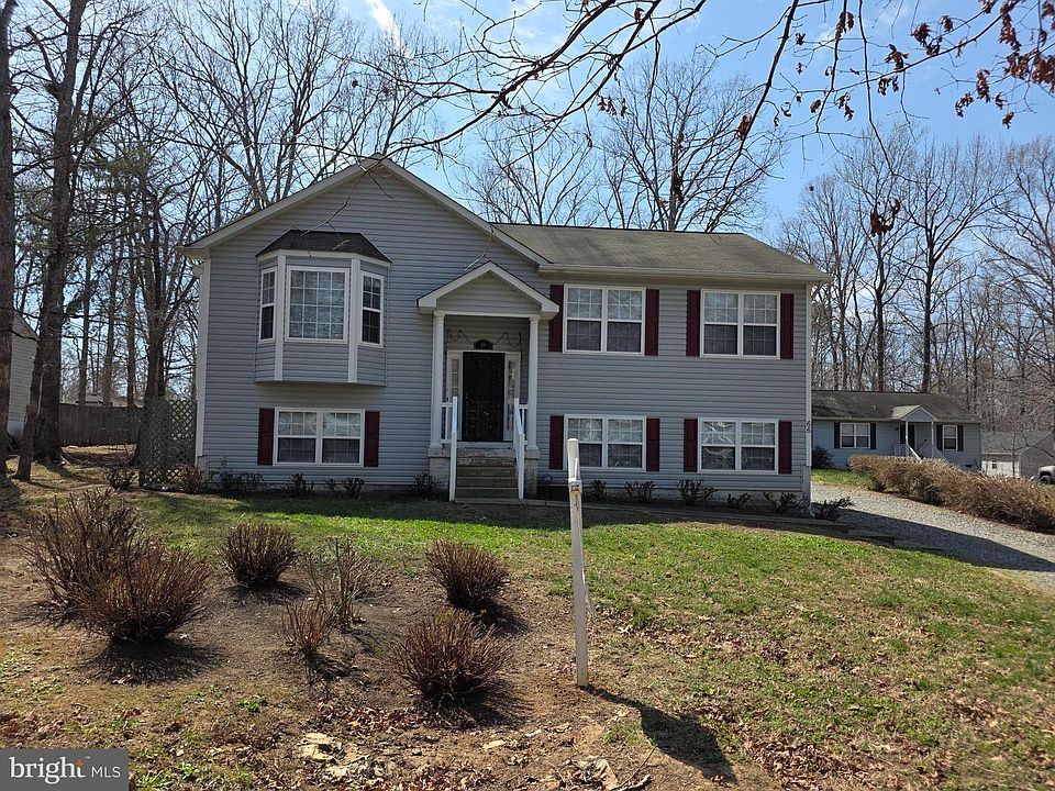 1st image of 66 Albertson Ct