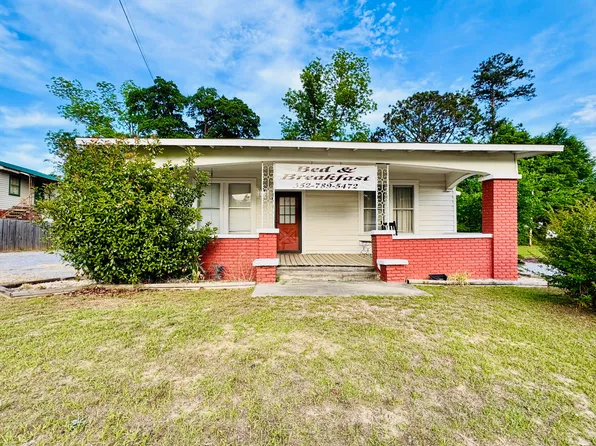 472 Claxton Ave N, Elba, AL 36323
