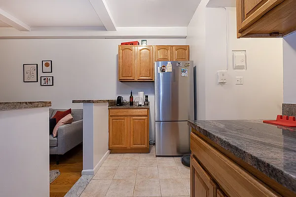 Rented by Rita S Citrin, LREB | media 17