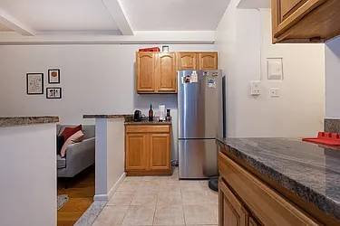 Rented by Rita S Citrin, LREB